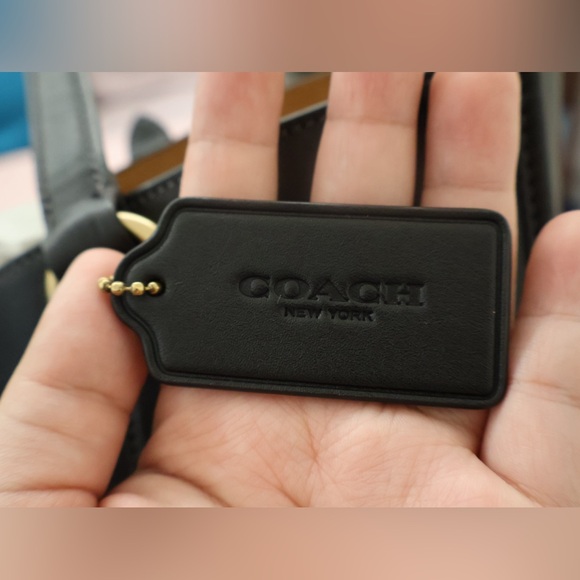 NWT COACH THEO TOTE LG Shoulder Bag Black - Picture 6 of 9